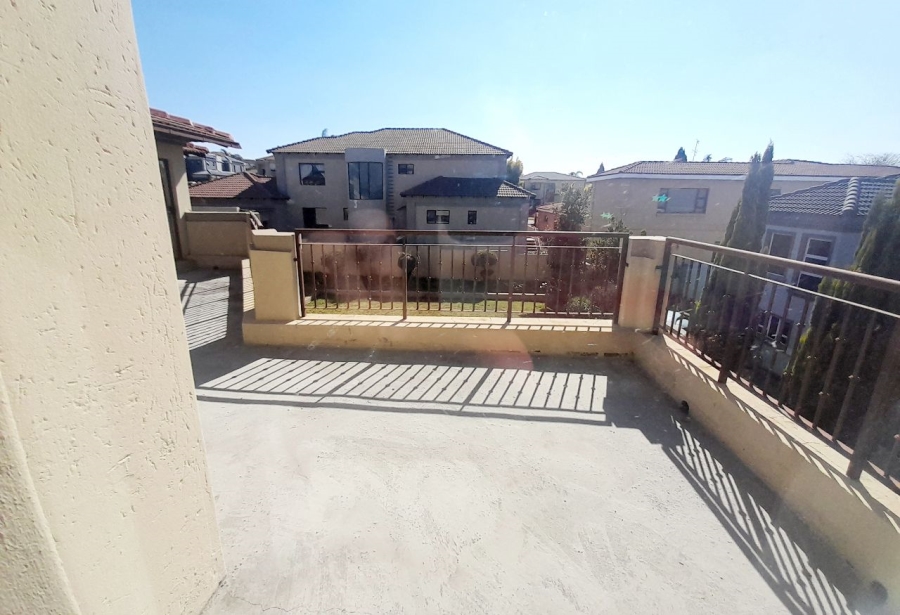 5 Bedroom Property for Sale in Sagewood Gauteng