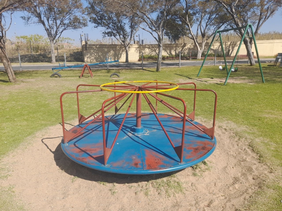 5 Bedroom Property for Sale in Sagewood Gauteng