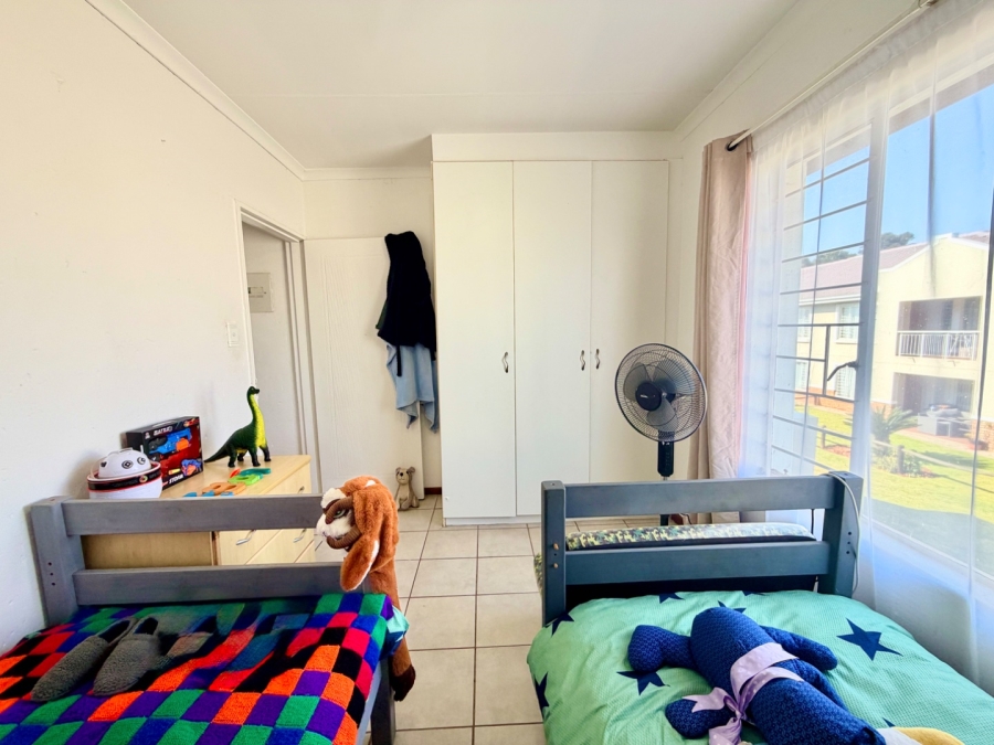 To Let 2 Bedroom Property for Rent in Norton Home Estate AH Gauteng