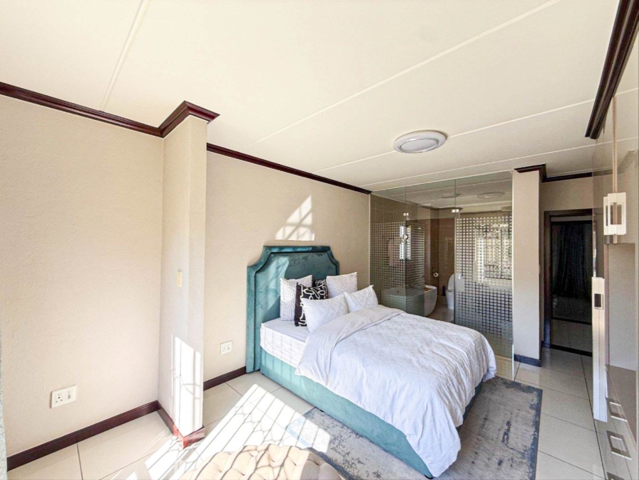 3 Bedroom Property for Sale in Carlswald Gauteng