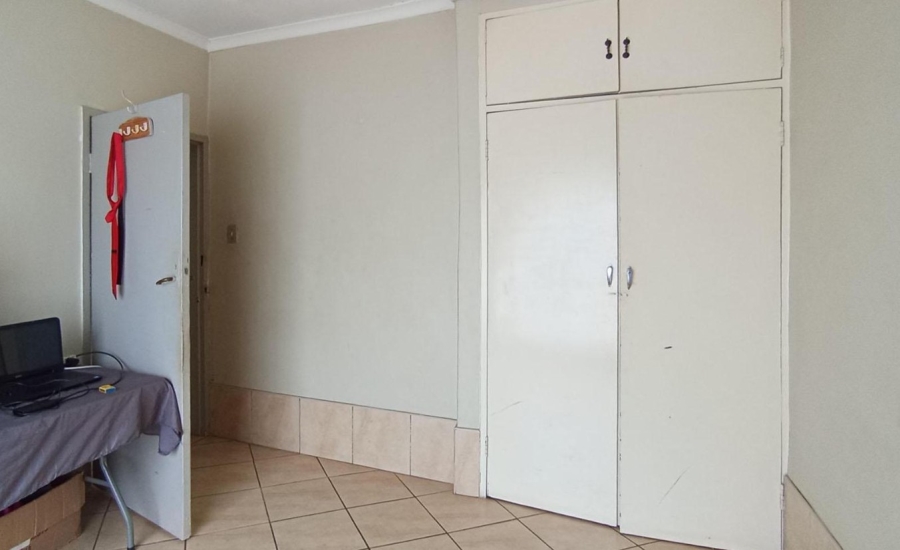  Bedroom Property for Sale in Danville Gauteng