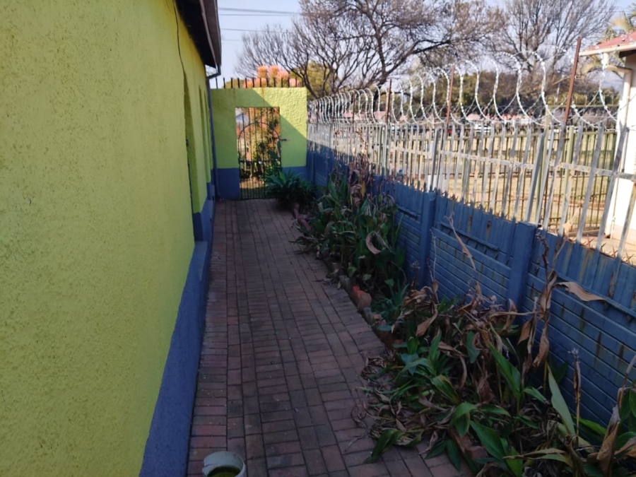  Bedroom Property for Sale in Danville Gauteng