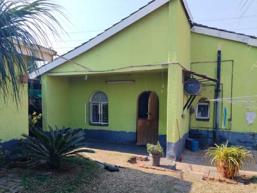  Bedroom Property for Sale in Danville Gauteng
