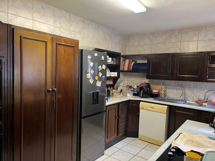  Bedroom Property for Sale in Paulshof Gauteng