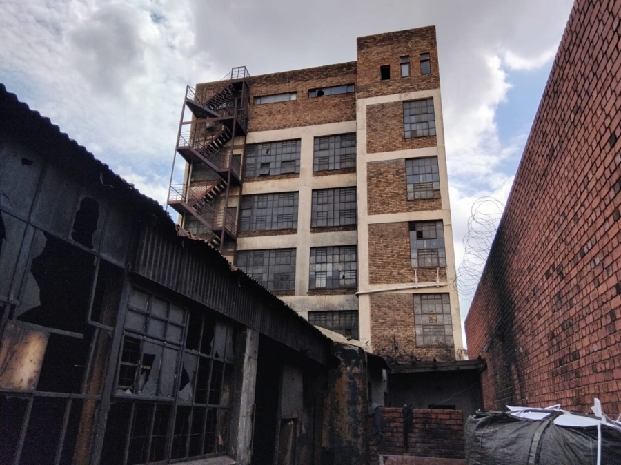 To Let Commercial Property for Rent in City and Suburban Gauteng