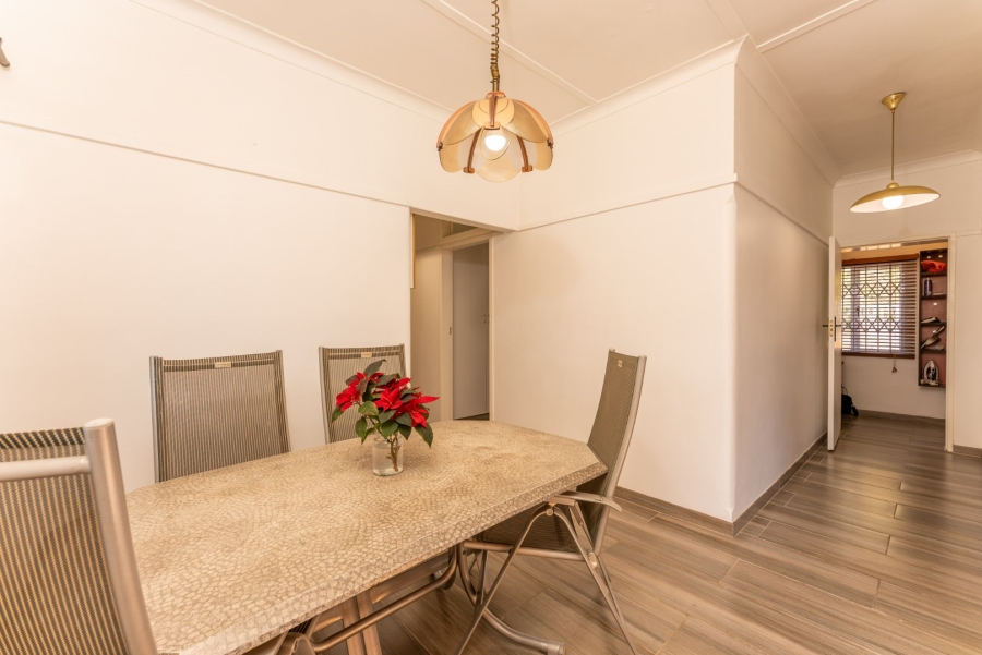 4 Bedroom Property for Sale in Lakeside Village Gauteng