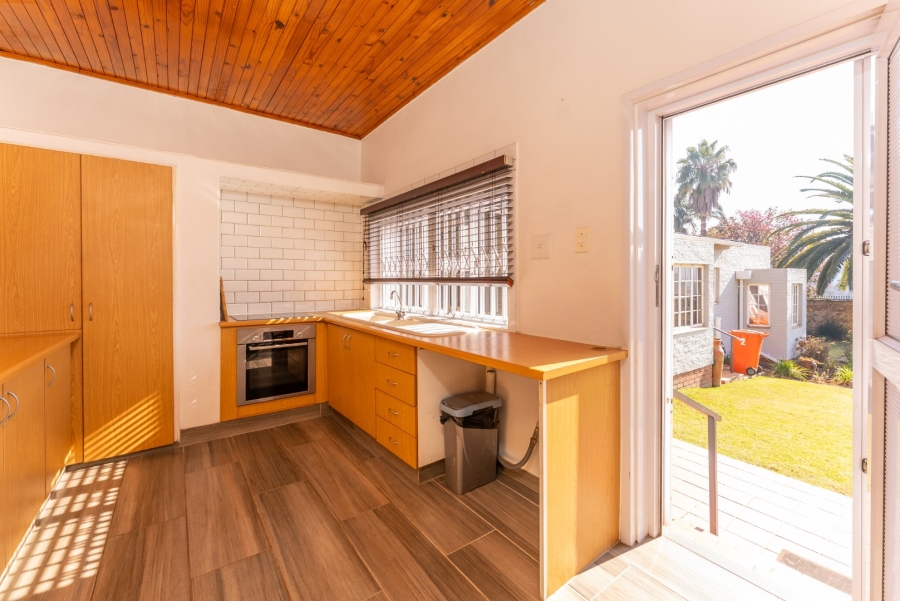 4 Bedroom Property for Sale in Lakeside Village Gauteng