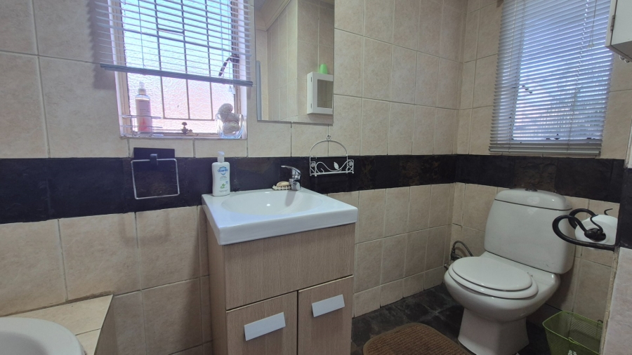 3 Bedroom Property for Sale in Vanderbijlpark SE 1 Gauteng