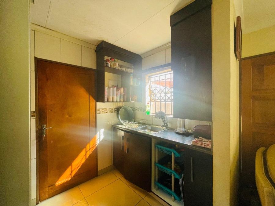 3 Bedroom Property for Sale in Kaalfontein Gauteng