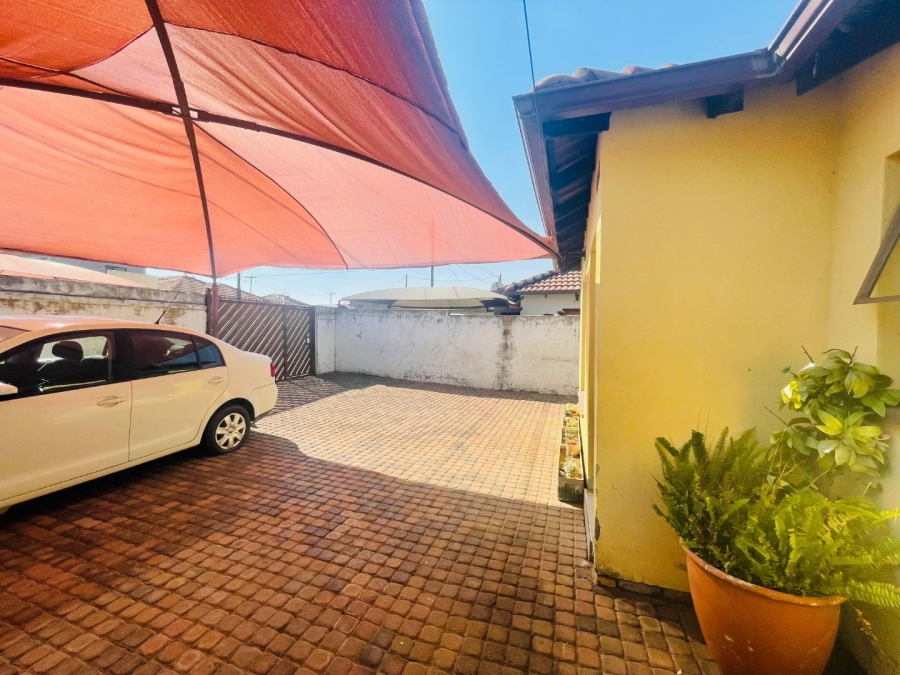 3 Bedroom Property for Sale in Kaalfontein Gauteng