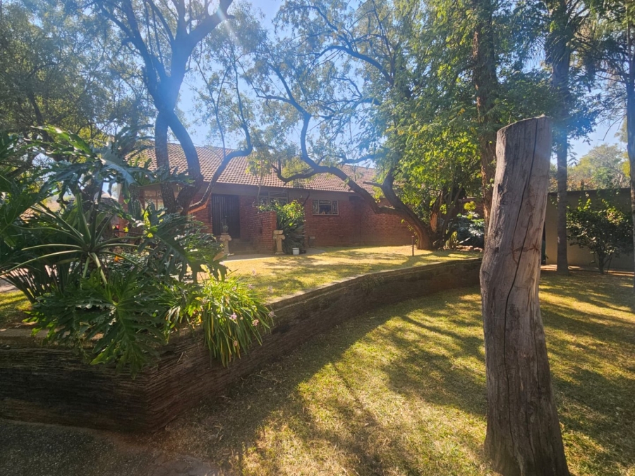 Commercial Property for Sale in Kameeldrift West Gauteng