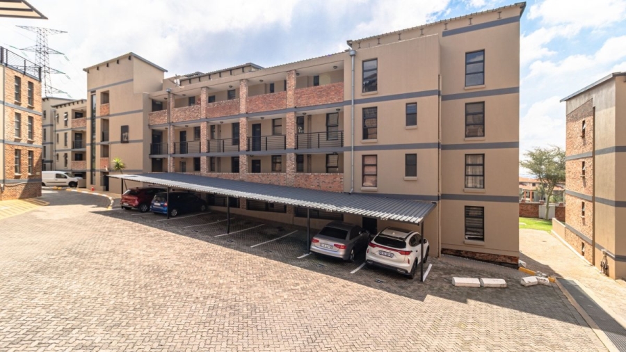 2 Bedroom Property for Sale in Solheim Gauteng