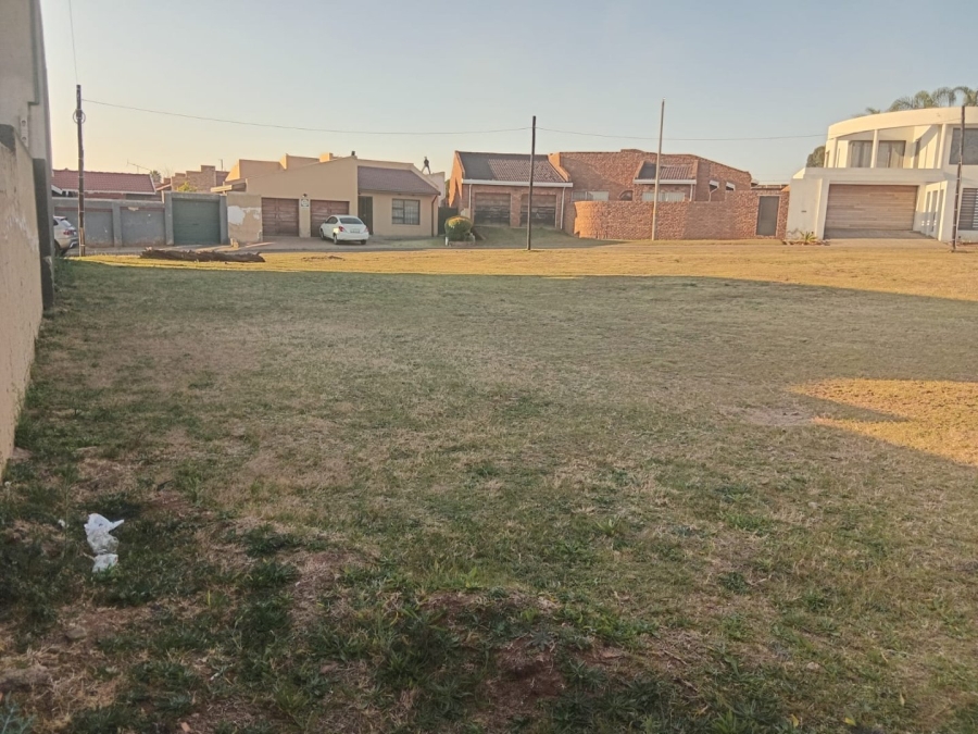 Commercial Property for Sale in Spruit View Gauteng
