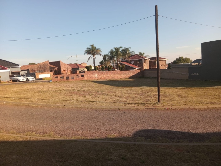 Commercial Property for Sale in Spruit View Gauteng