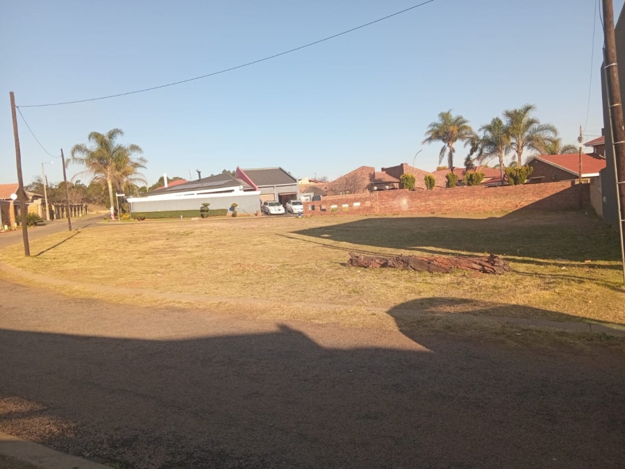 Commercial Property for Sale in Spruit View Gauteng