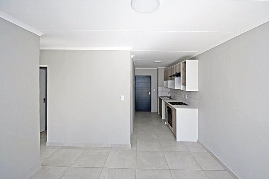 To Let 2 Bedroom Property for Rent in Glen Marais Gauteng