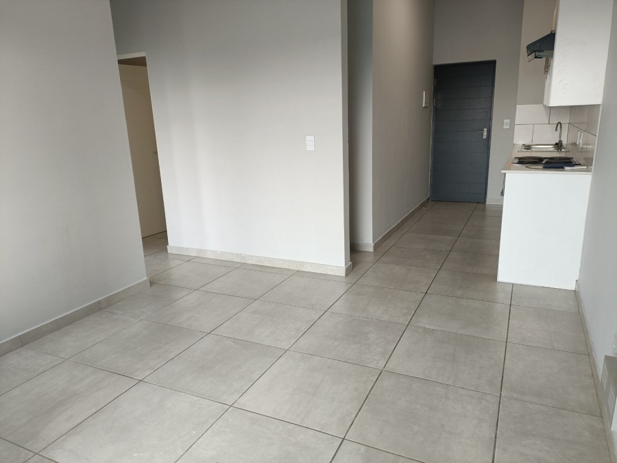 2 Bedroom Property for Sale in Glen Marais Gauteng