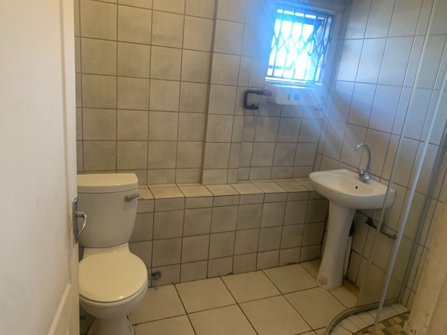 To Let  Bedroom Property for Rent in Randburg Central Gauteng