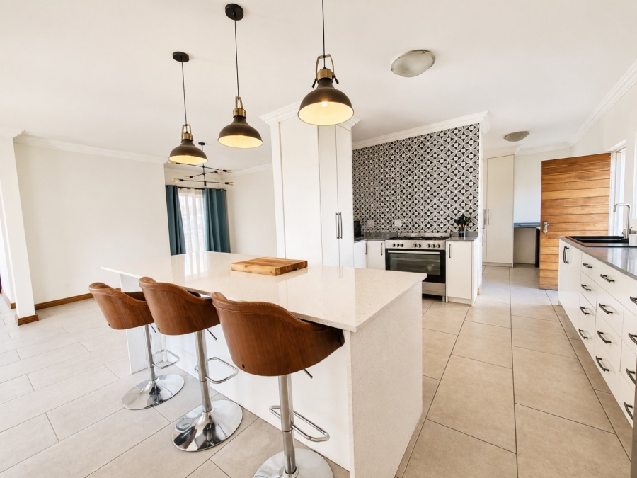 4 Bedroom Property for Sale in Libradene Gauteng