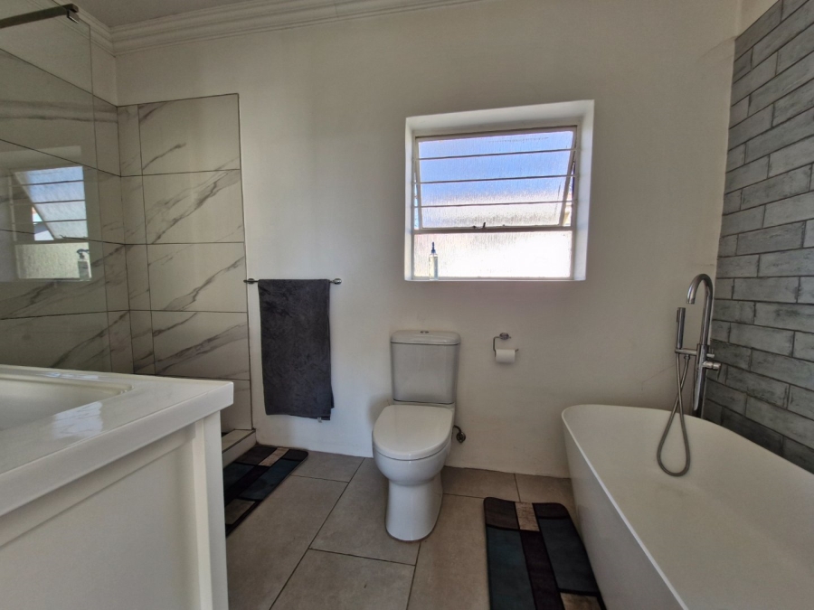 4 Bedroom Property for Sale in Libradene Gauteng