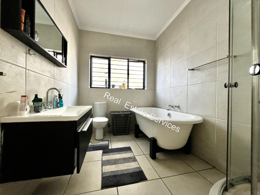 2 Bedroom Property for Sale in Acacia Gauteng