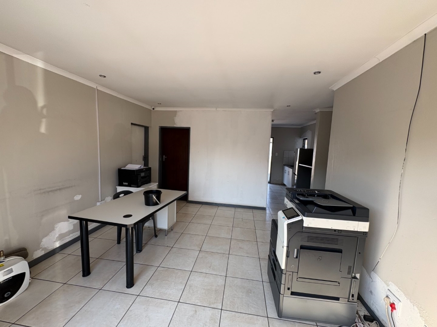 3 Bedroom Property for Sale in Wonderboom South Gauteng