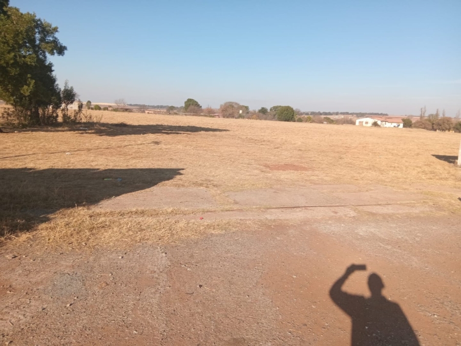 Commercial Property for Sale in Mapleton A H Gauteng