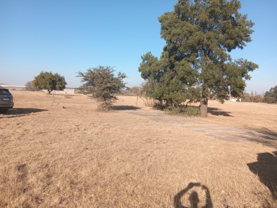 Commercial Property for Sale in Mapleton A H Gauteng