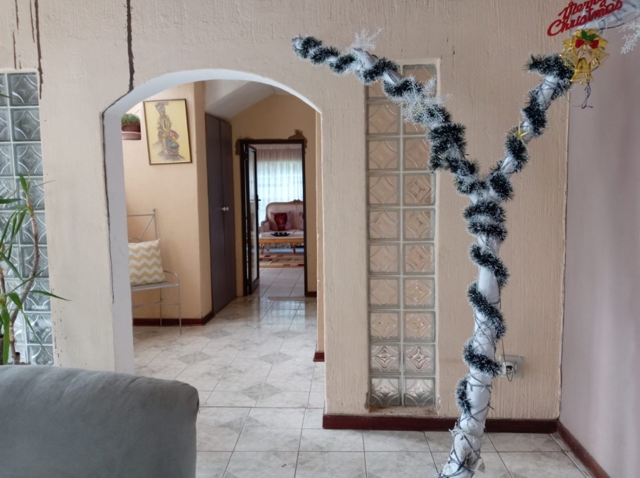 4 Bedroom Property for Sale in Birch Acres Gauteng