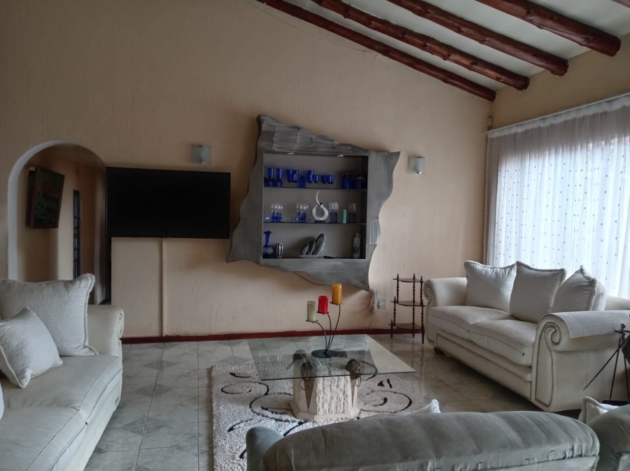 4 Bedroom Property for Sale in Birch Acres Gauteng