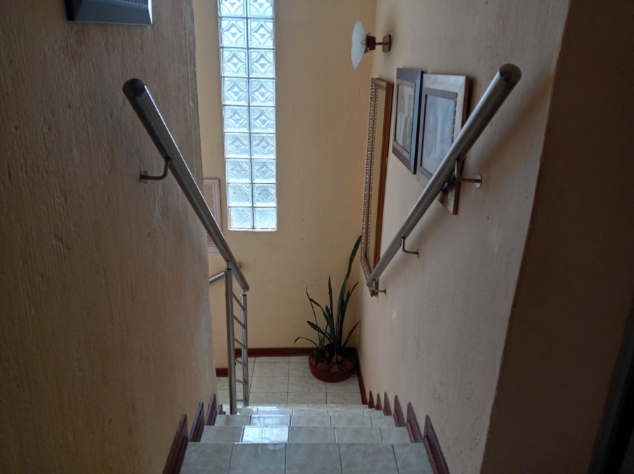 4 Bedroom Property for Sale in Birch Acres Gauteng