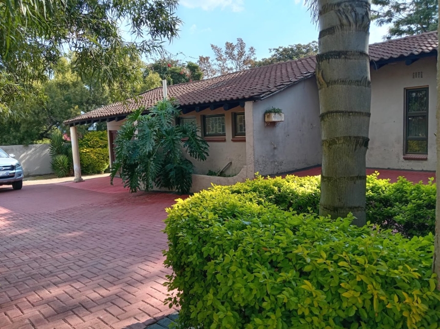 4 Bedroom Property for Sale in Birch Acres Gauteng