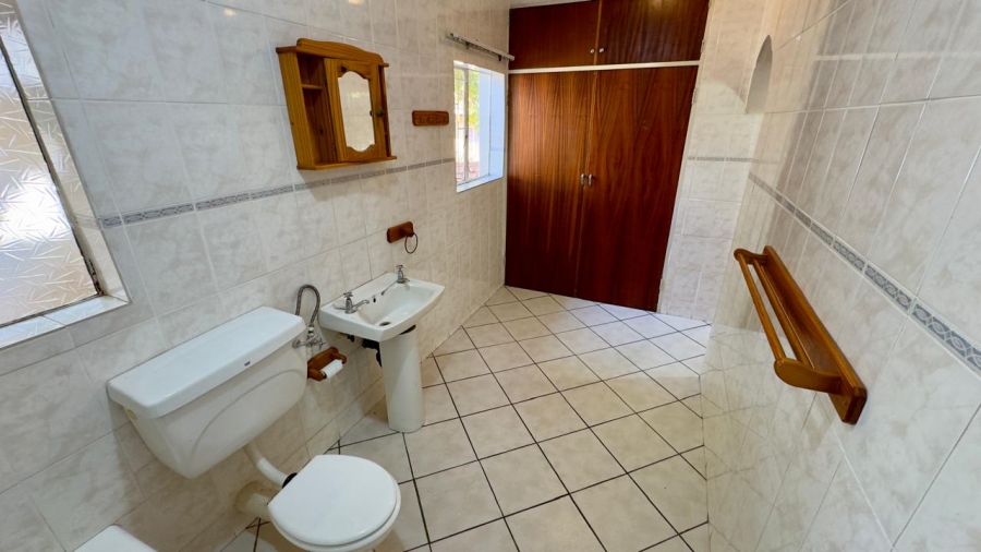 To Let 4 Bedroom Property for Rent in Wierda Park Gauteng