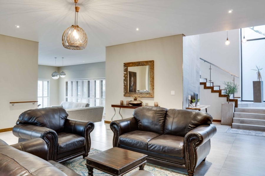 To Let 6 Bedroom Property for Rent in Bryanston Gauteng