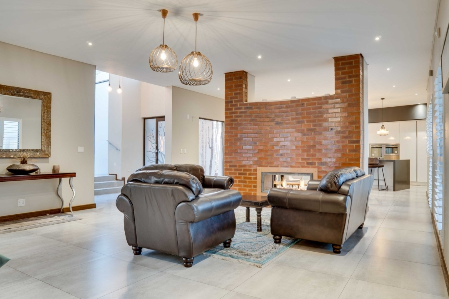 To Let 6 Bedroom Property for Rent in Bryanston Gauteng