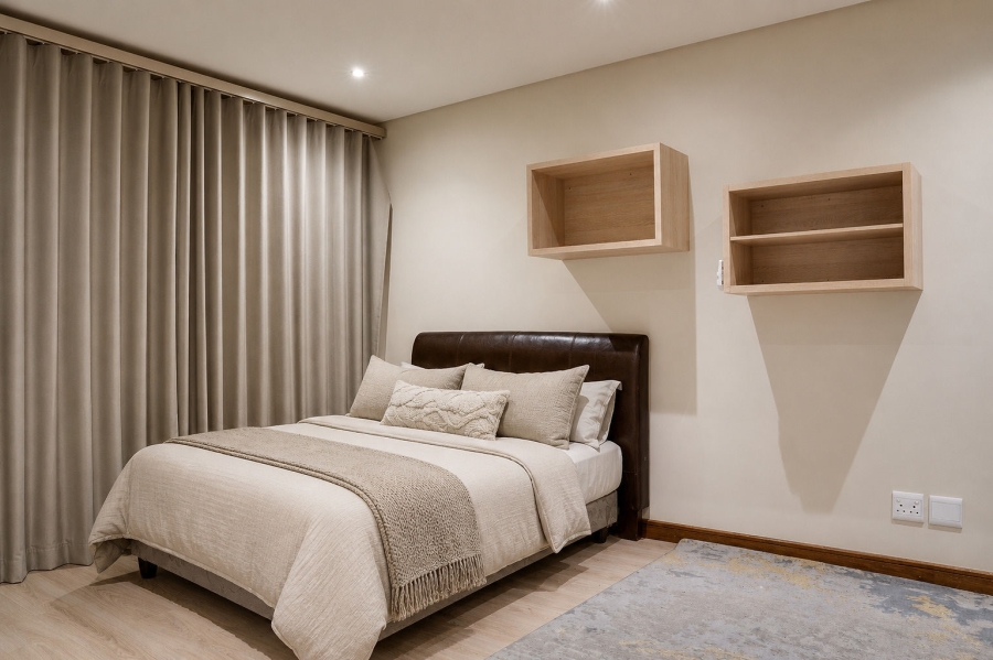 To Let 6 Bedroom Property for Rent in Bryanston Gauteng