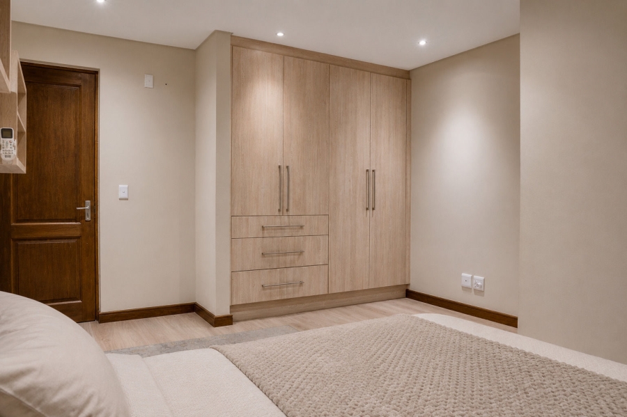 To Let 6 Bedroom Property for Rent in Bryanston Gauteng