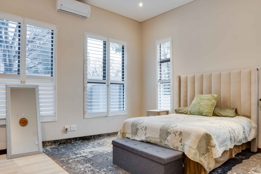 To Let 6 Bedroom Property for Rent in Bryanston Gauteng