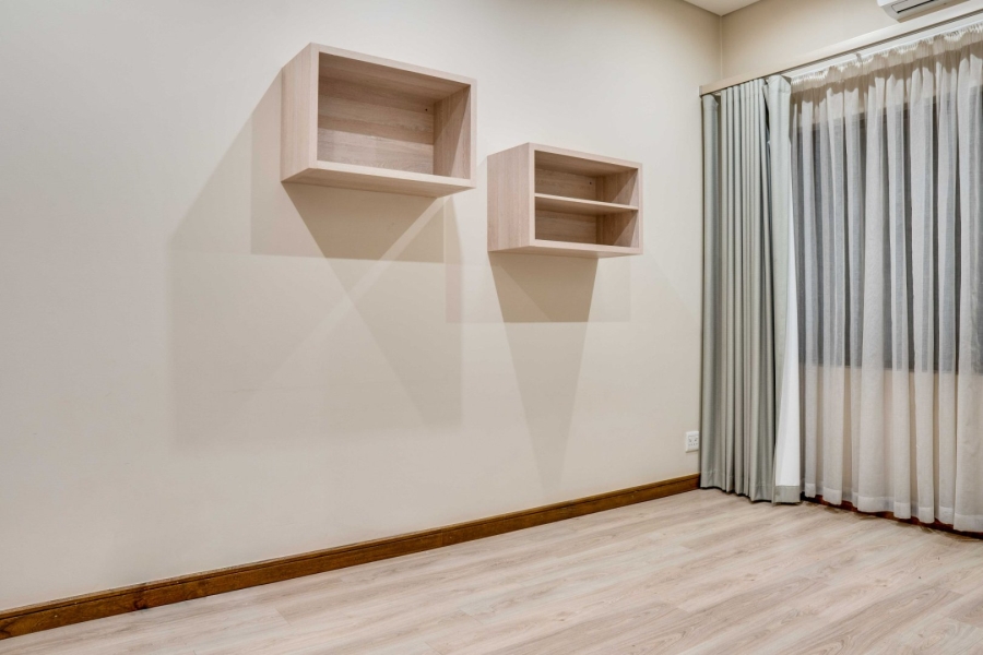 To Let 6 Bedroom Property for Rent in Bryanston Gauteng