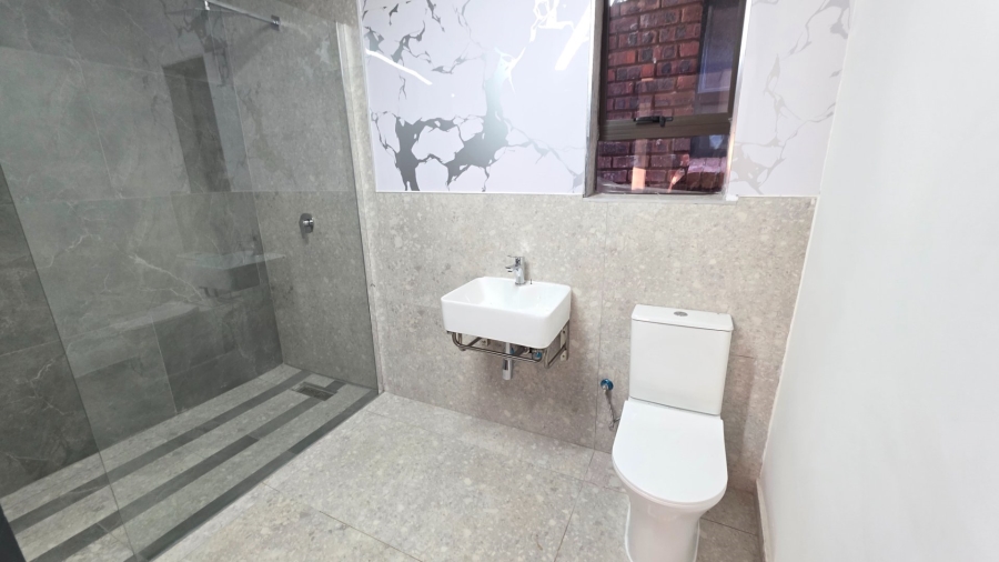 Bedroom Property for Sale in Raslouw Gauteng