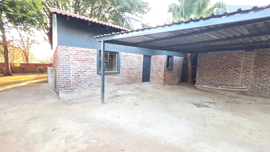  Bedroom Property for Sale in Raslouw Gauteng