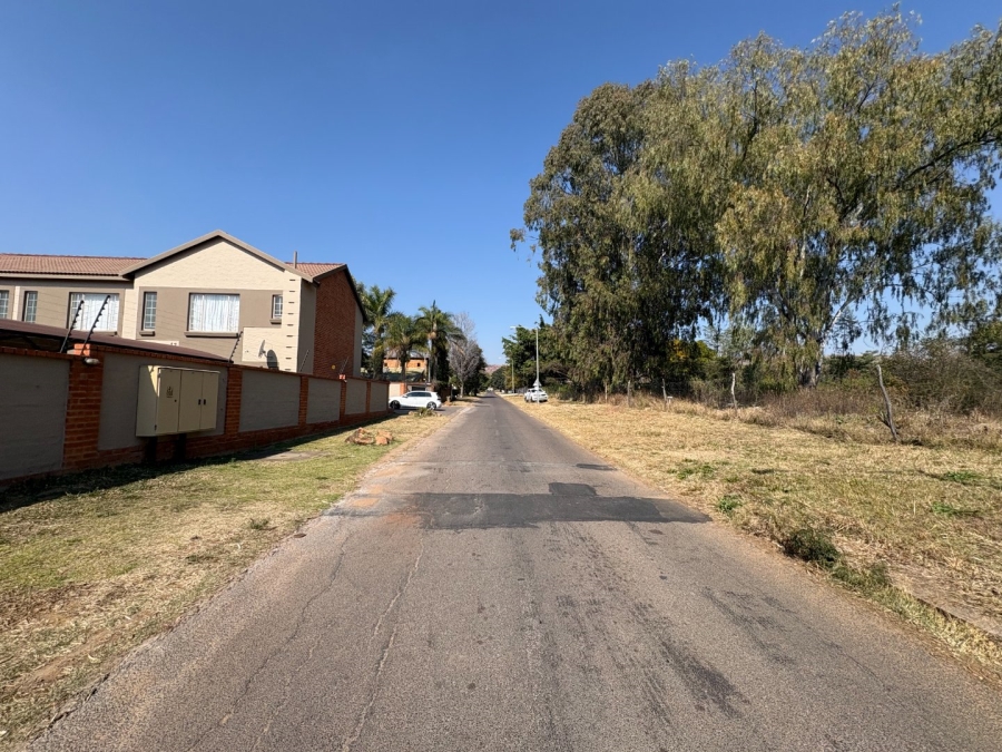 Commercial Property for Sale in Theresa Park Gauteng