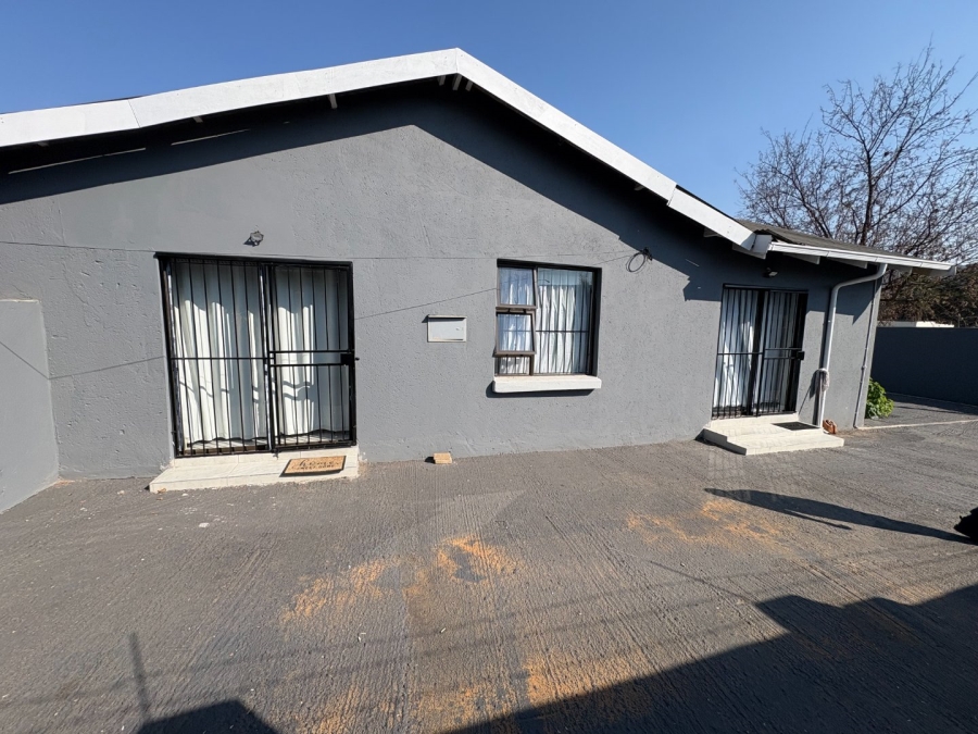 7 Bedroom Property for Sale in Wonderboom South Gauteng
