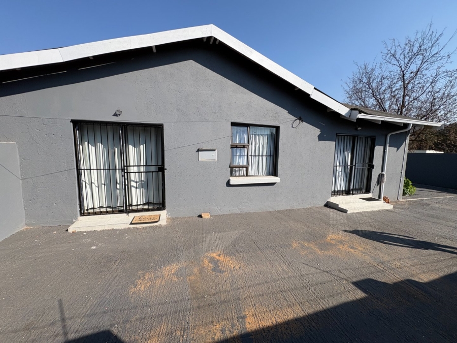 7 Bedroom Property for Sale in Wonderboom South Gauteng