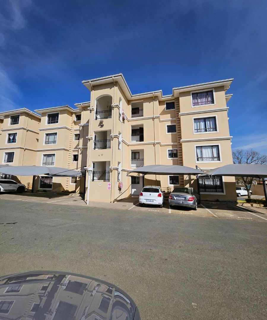 3 Bedroom Property for Sale in Erand Gardens Gauteng
