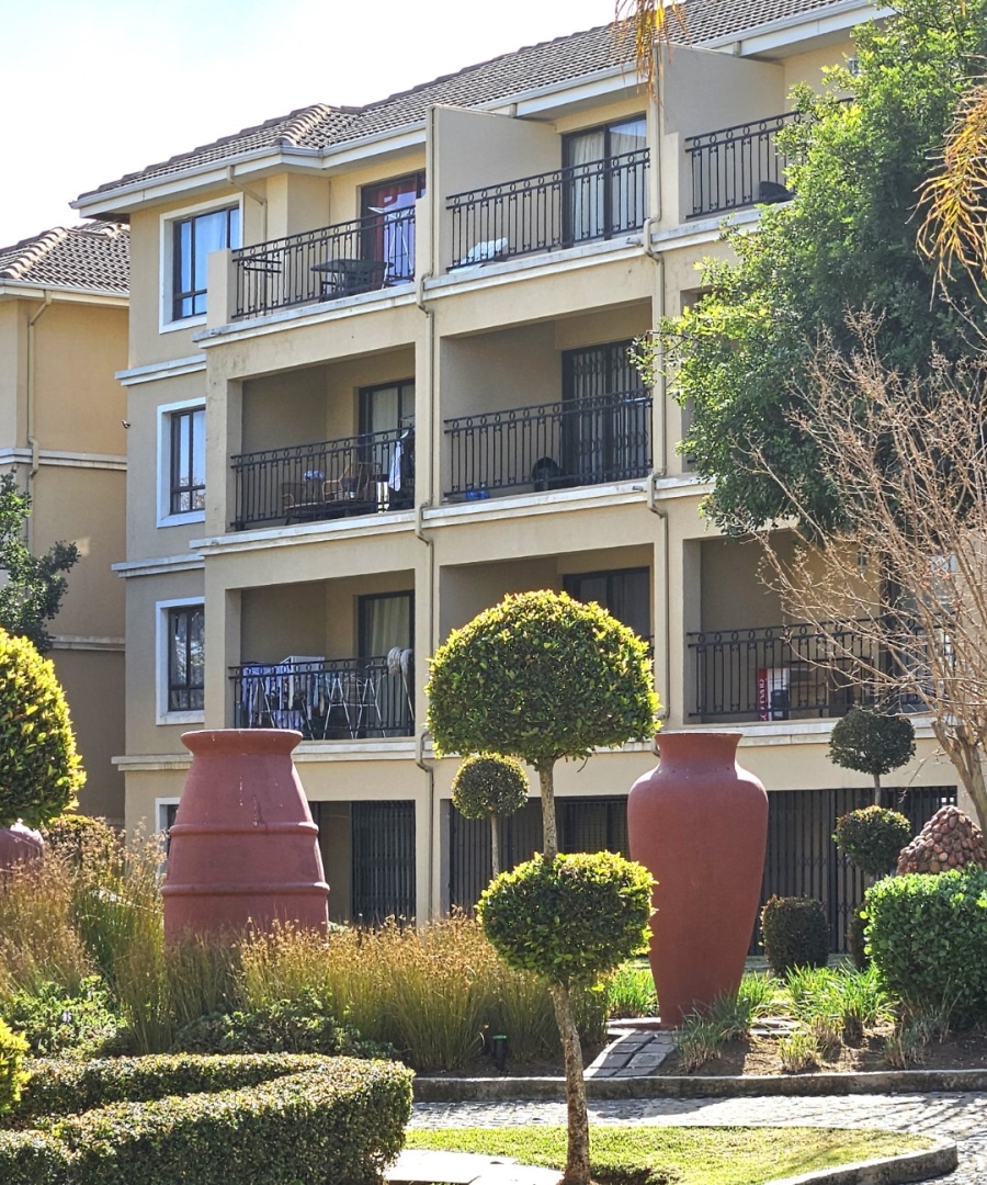 3 Bedroom Property for Sale in Erand Gardens Gauteng
