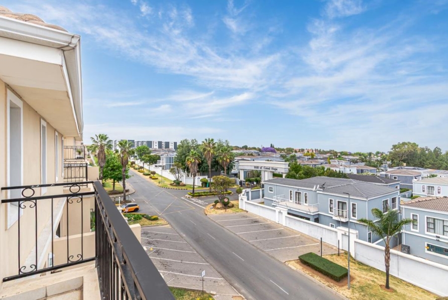 3 Bedroom Property for Sale in Erand Gardens Gauteng