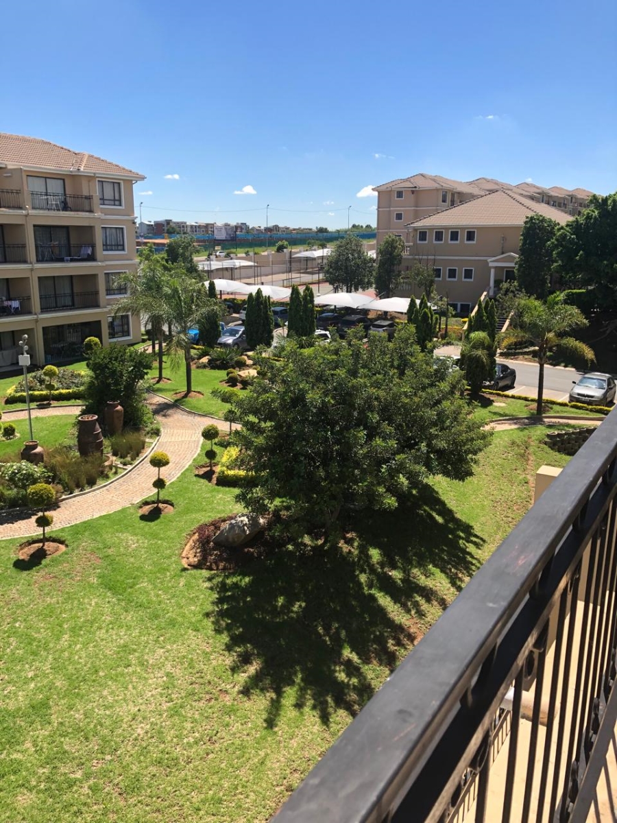 3 Bedroom Property for Sale in Erand Gardens Gauteng