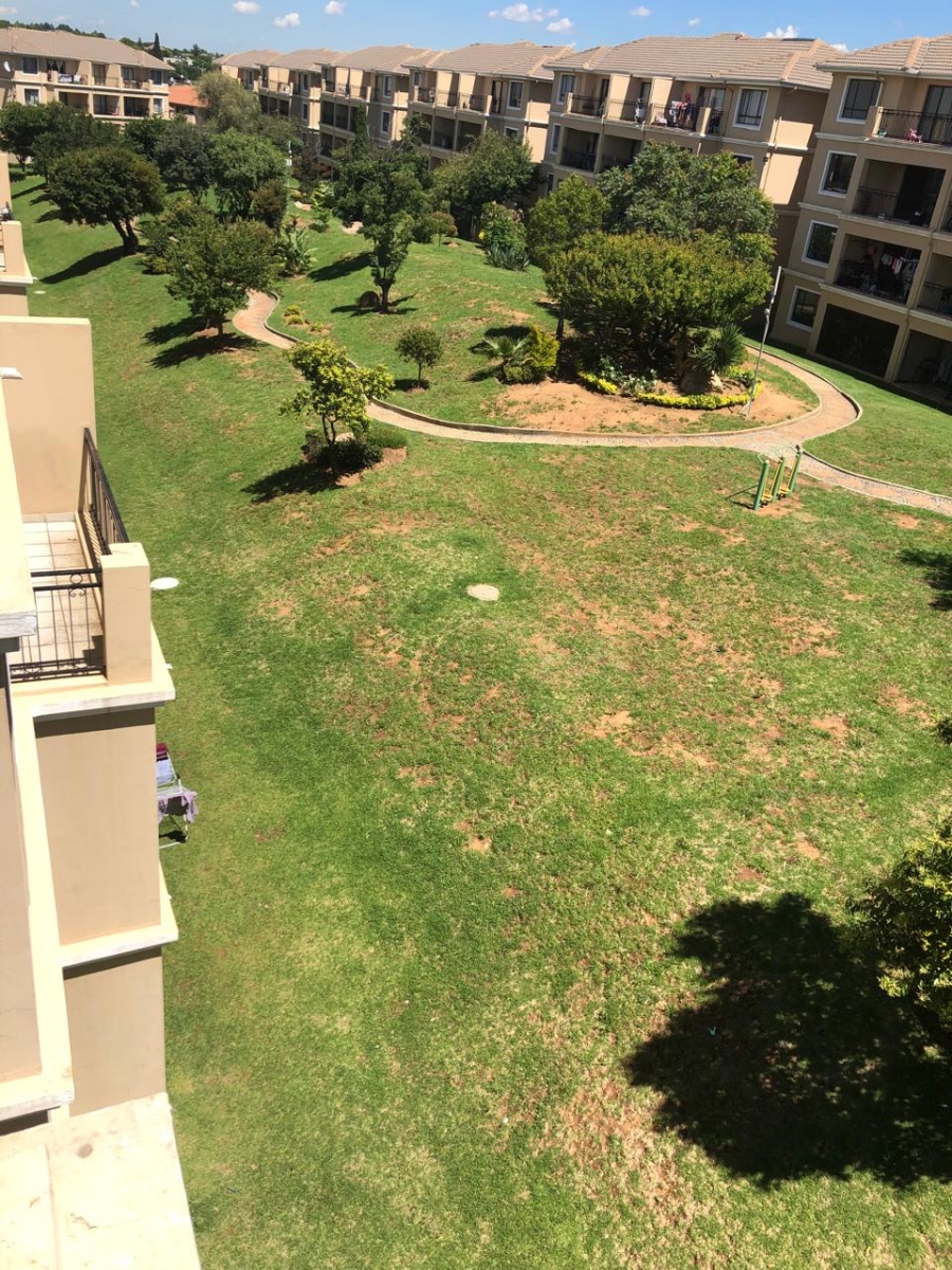 3 Bedroom Property for Sale in Erand Gardens Gauteng