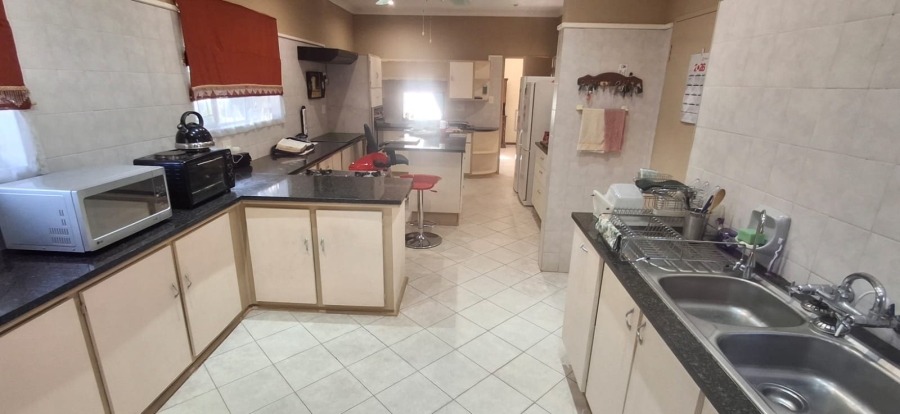 4 Bedroom Property for Sale in Wonderboom Gauteng